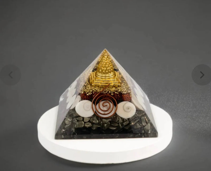 Shri Yantra Gomti Chakra Laxmi Pyramid - Image 5